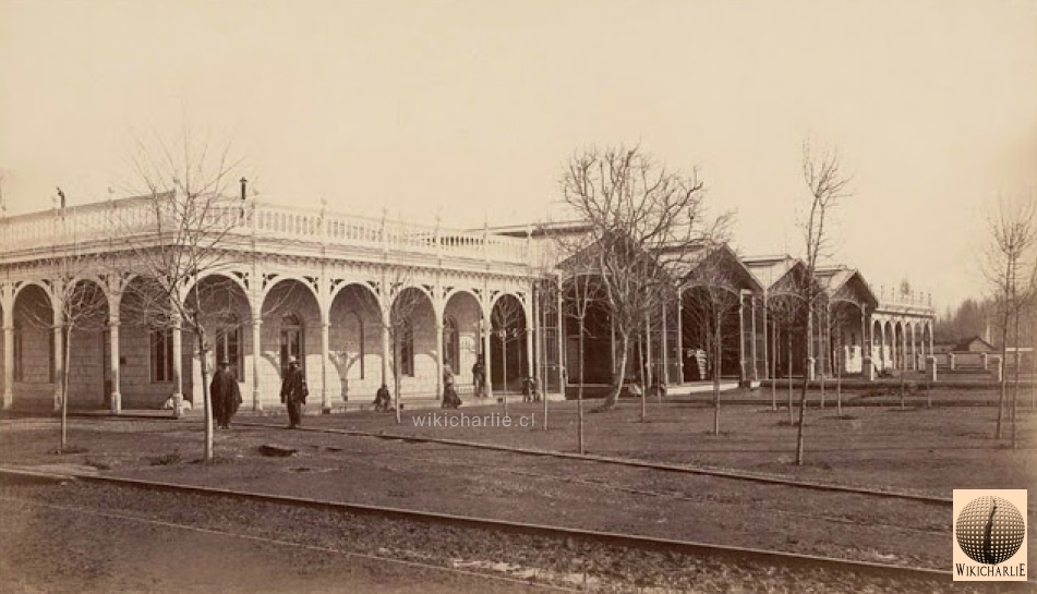 Primera Estacion de Santiago lado norte 1865.jpg