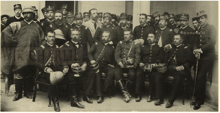 La imagen nos muestra a algunos oficiales de la División Camus, en los Andes antes de llegar a Santiago en 1891.